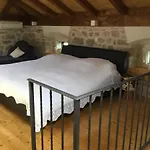 Stein Haus * Pirovac